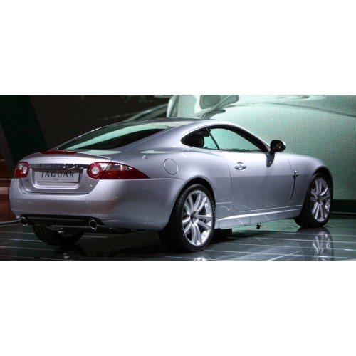 Jaguar XK 4.2 V8 - 298CV Potenza (CV)  298>316 Coppia (Nm)  411>469